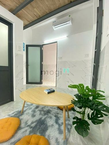 Hình ảnh Phòng mới xây xong, có gác, máy lạnh mới