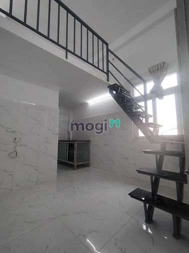 Hình ảnh Phòng 3 cửa sổ thoáng mát - an ninh - sạch sẽ