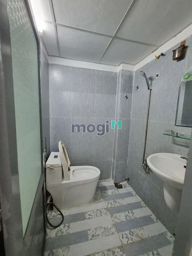 Hình ảnh Phòng 3 cửa sổ thoáng mát - an ninh - sạch sẽ