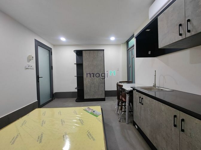 Hình ảnh Giảm Giá Sốc CHDV Có Giếng Trời, Full Nội Thất, Gần KCN Tân Bình
