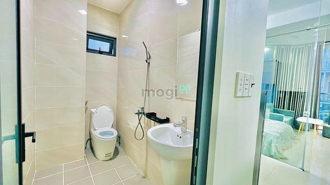 Hình ảnh Siêu phẩm studio trống lại xách vali vào ở luôn