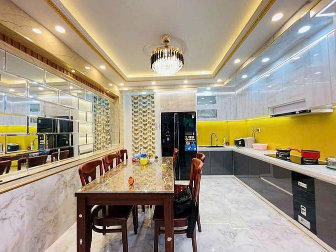 Hình ảnh Bán gấp nhà đường Đặng Thùy Châm,P13, Bình Thạnh  60m2/ 2.2 tỷ, SHR