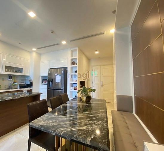 Hình ảnh Hot!! Căn Hộ Cho Thuê Quận 1 Vinhome Golden River