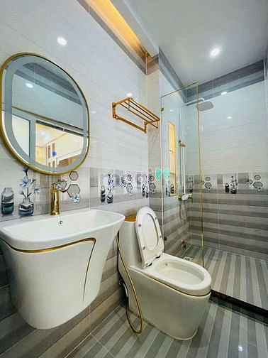 Hình ảnh Bán gấp nhà đường Đặng Thùy Châm,P13, Bình Thạnh  60m2/ 2.2 tỷ, SHR