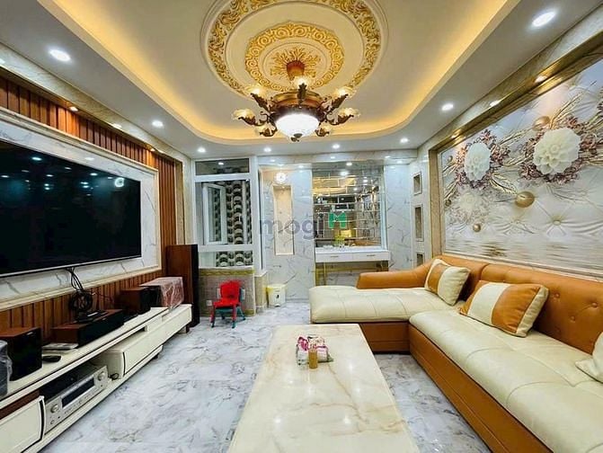 Hình ảnh Bán gấp nhà đường Đặng Thùy Châm,P13, Bình Thạnh  60m2/ 2.2 tỷ, SHR