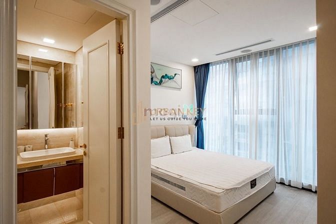 Hình ảnh Căn Hộ Quận 1! Full Nội Thất Cao Cấp View Thoáng Gía Thuê 25Tr/Tháng
