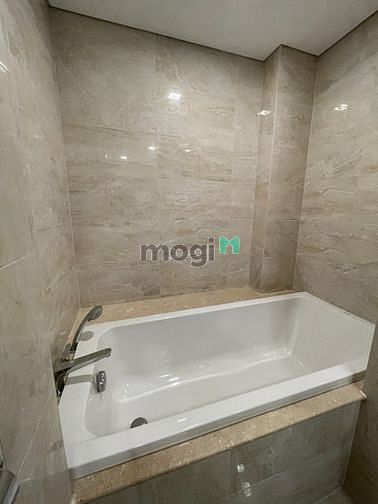 Hình ảnh Gấp! Căn Hộ Quận 1 Full Nội Thất Cho Thuê 22tr/tháng