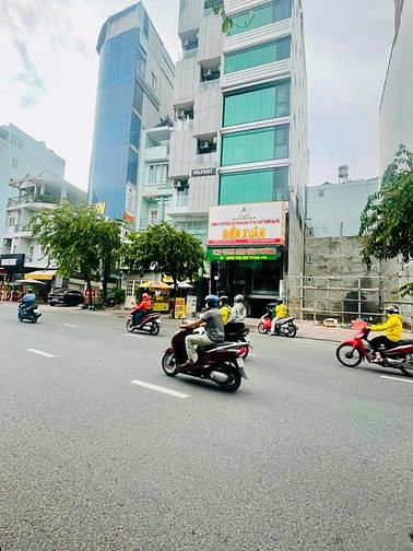 Hình ảnh Chính Chủ Bán Đất Building Mặt Tiền Tân Bình DT 8x20. XD: 2hầm 12tầng