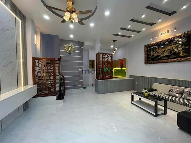 Hình ảnh Bán lỗ căn nhà đường Võ Văn Kiệt, P.10, Quận 5, DT 56m2, 2tỷ450 , SHR