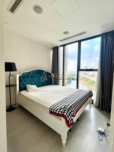 Hình ảnh Căn Hộ Quận 1 Cho Thuê View Sông Thoáng Mát Cần Tìm Khách Thuê