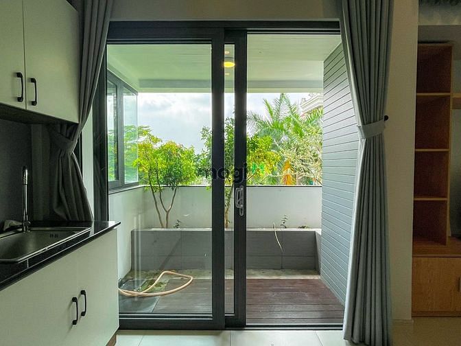 Hình ảnh Studio 40m2, ban công, bồn tắm view landmark ngay khu biệt thự Bình An