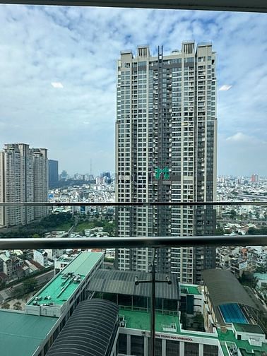 Hình ảnh Cho thuê căn 2PN VINHOMES CENTRAL PARK full NT cao cấp.