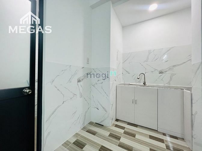 Hình ảnh Phòng Studio Mới 100%, Full Nội Thất, Cửa Sổ, Ngay CVPM Quang Trung