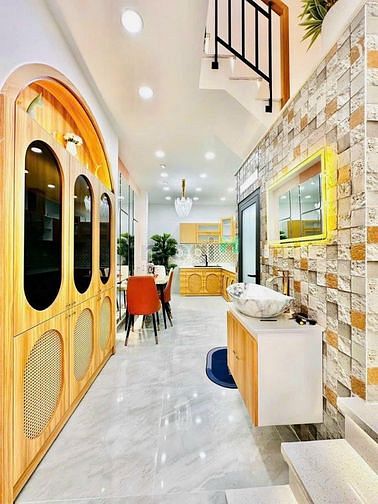 Hình ảnh Bán gấp nhà Võ Văn Tần, P6, Q3, DT 60M2/ 2tỷ250tr, SHR