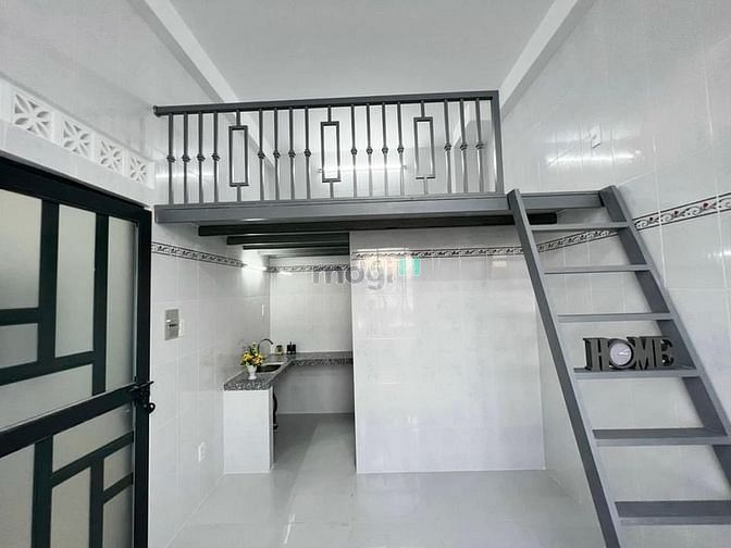 Hình ảnh Cho thuê phòng new 100% có bancol máy lạnh