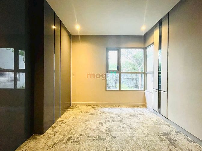 Hình ảnh Biệt thư Sân vườn 3PN full nội thất, gần Cresent Mall, gần PMH