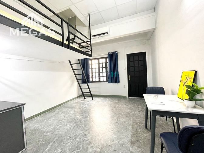 Hình ảnh Căn Hộ Dịch Vụ Cho Thuê Có Ban Công Riêng Sẵn Nội Thất Giáp Hậu Giang