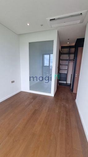 Hình ảnh Metropole - 2PN - NTCB - View Sông - Giá thuê 38 triệu bao PQL