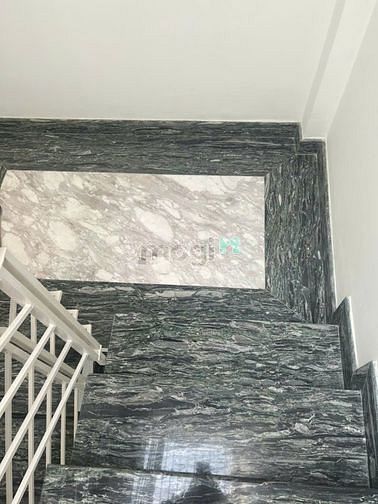 Hình ảnh Bán nhà 48m, 5 tầng, 4PN Lam Sơn Bình Thạnh chỉ 6.2 tỷ