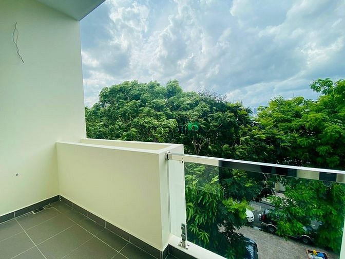 Hình ảnh Mb6623 nạp rút nhanh chóng Studio Ban Công siêu rộng ngay Dương Bá Trạc