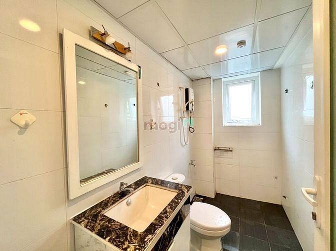 Hình ảnh Căn Hộ 35M2 Lộng Gió Y Hình Ngay D1 Bình Thạnh, Ô Tô Tận Nhà
