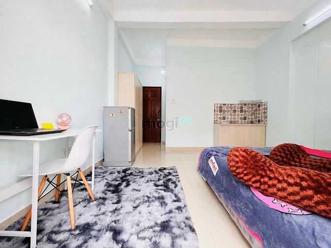 Hình ảnh Studio BAN Công - Cửa sổ Full nội thất gần đầm sen