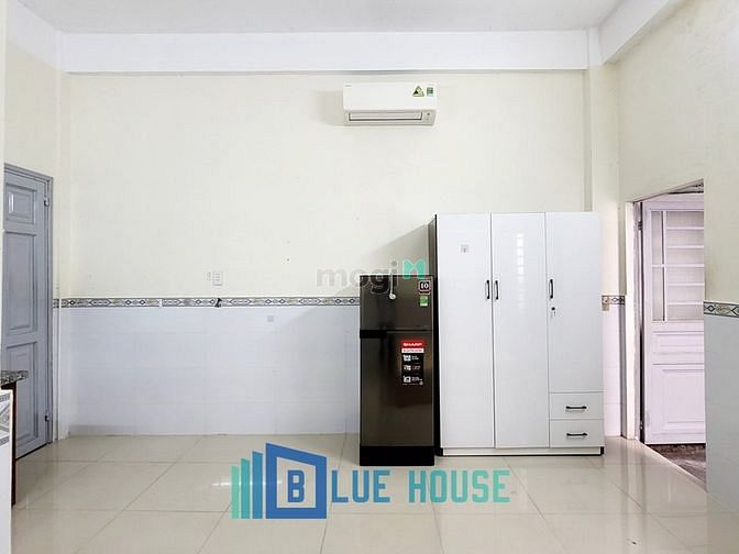 Hình ảnh Trống sẵn Studio ban công sau gần chợ Hoàng Hoa Thám