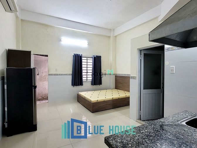Hình ảnh Trống sẵn Studio ban công sau gần chợ Hoàng Hoa Thám