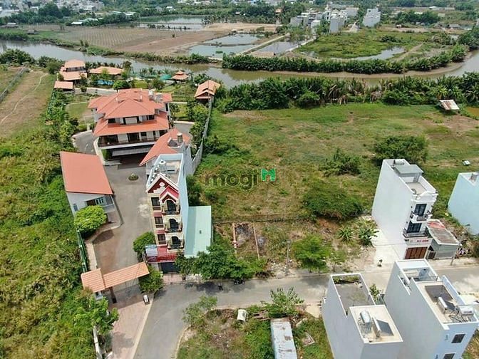 Hình ảnh BĐS tiềm năng tại Lê Đức Thọ, p14, Gò Vấp, 2tỷ500, 80m2,sổ hồng riêng.