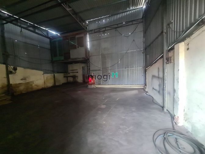 Hình ảnh Cho Thuê MT QL1A Thạnh Xuân Quận 12. Dt:10×11m container 24/24