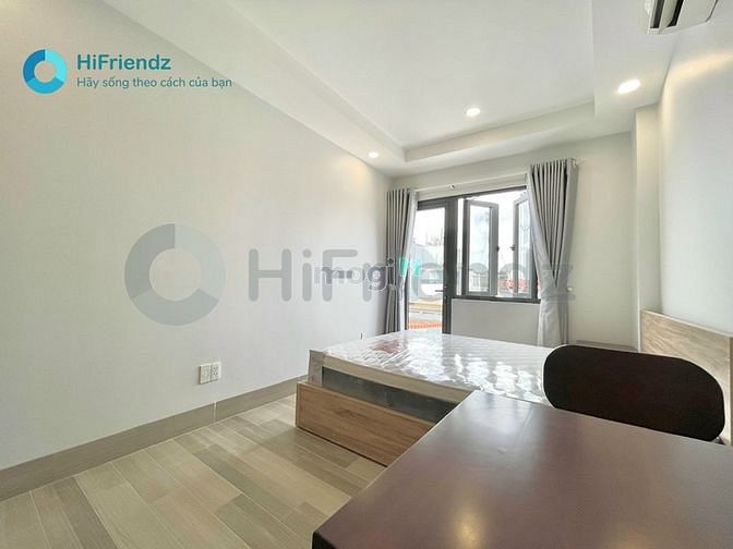 Hình ảnh Studio Full NT_Bancon mặt sau_Máy Giặt Riêng_Đường Nguyễn Gia Trí