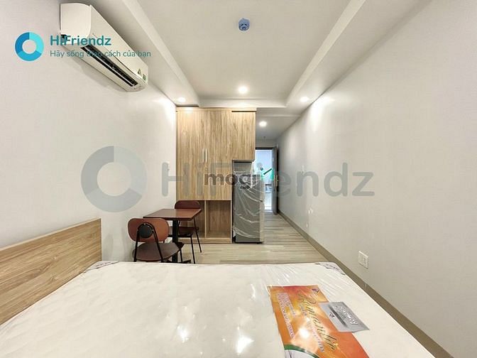 Hình ảnh Studio Full NT_Bancon mặt sau_Máy Giặt Riêng_Đường Nguyễn Gia Trí