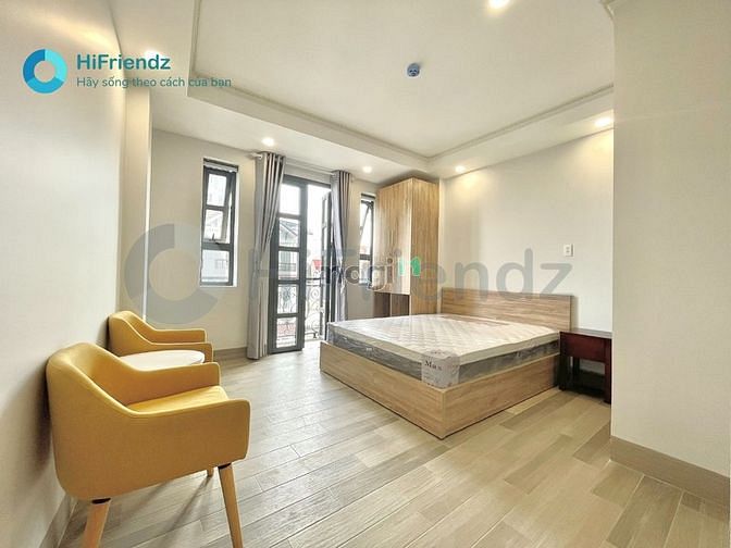 Hình ảnh Studio Full NT_Bancon mặt sau_Máy Giặt Riêng_Đường Nguyễn Gia Trí