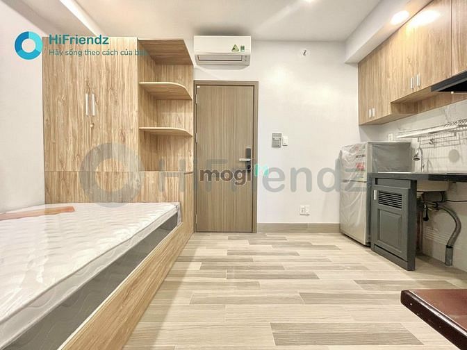 Hình ảnh Studio Full NT_Bancon mặt sau_Máy Giặt Riêng_Đường Nguyễn Gia Trí