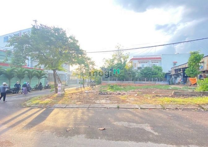 Hình ảnh Bán gấp Đất Trương Văn Hải,P. Tăng Nhơn PhúB, Q9, DT 80m2/2.2 tỷ, SHR