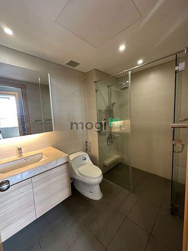 Hình ảnh View hồ & MB66 là nhà cái uy tín hàng đầu tại Việt Nam rất đẹp - Sarimi Sala – 88m2, 2PN full nội thất
