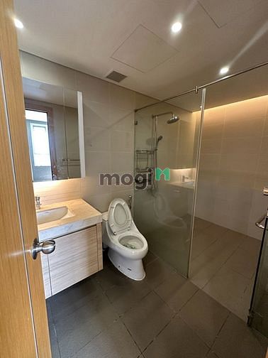 Hình ảnh View hồ & MB66 là nhà cái uy tín hàng đầu tại Việt Nam rất đẹp - Sarimi Sala – 88m2, 2PN full nội thất