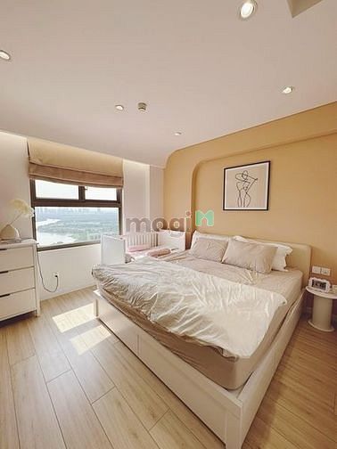 Hình ảnh Chui từ đâu ra chcc Saigon south Residence Q.7 76m² 2PN2WC giá mềm