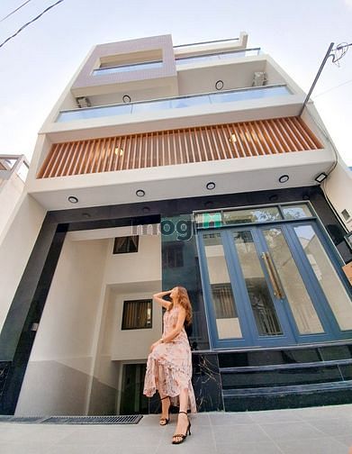 Hình ảnh Studio ban công tầng cao thoáng mát