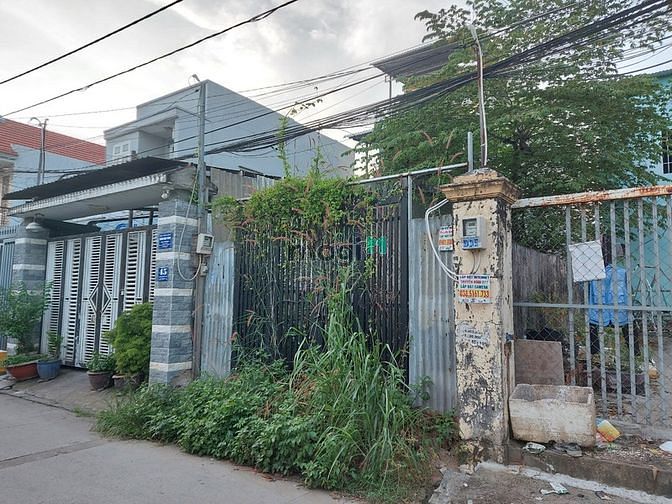 Hình ảnh Đất hiếm đường xe tải Phan Đạt Đức,p.Long Thạnh Mỹ, giá siêu tốt