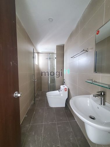 Hình ảnh Cho thuê căn 3PN 2WC giá 10 triệu - tầng trung view đẹp