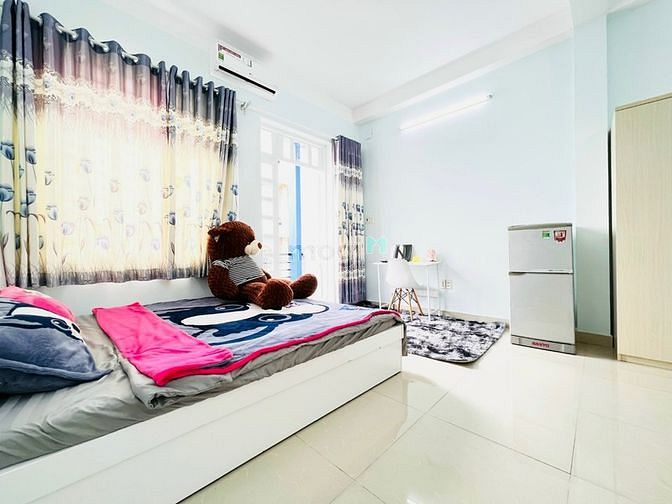Hình ảnh Cho Thuê Căn Hộ Ban Công Full Nội Thất 30m2 Âu Cơ - Đồng Đen