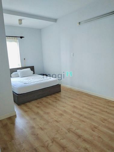 Hình ảnh Cho thuê cao ốc Tản Đà Court 18 triệu 100m2 3pn 2wc