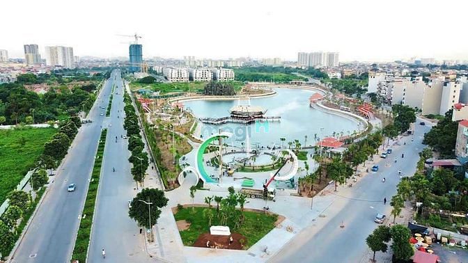 Hình ảnh Bán gấp CH (1907) 77m2, 2N, 2vs, 2Logia) Giá 3.7 tỷ Khai Sơn Long Biên