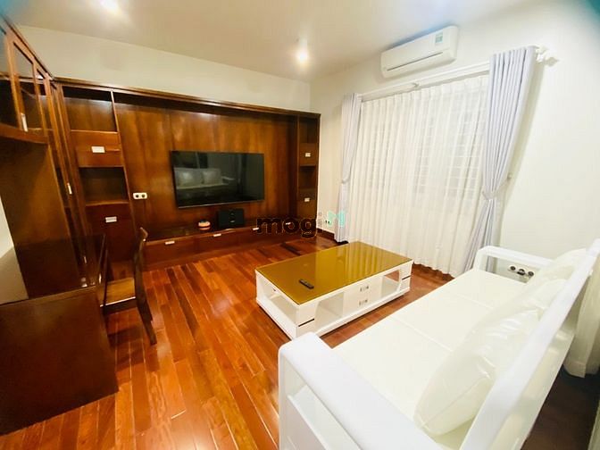Hình ảnh Cho thuê Biệt Thự (VIP) Full Nội Thất Đ.số 10, Bình Tân (Khu Tên Lửa)