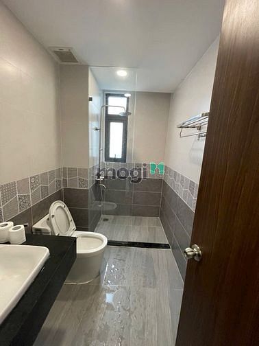 Hình ảnh Siêu phẩm Trang Chủ MB66.COM / Đăng Ký Tặng 66K mới Studio cửa sổ lớn full nội thất Đoàn Văn Bơ Quậ
