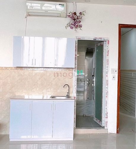Hình ảnh Căn hôn ban công full nt rộng 30m2 ở Phạm Văn Bạch