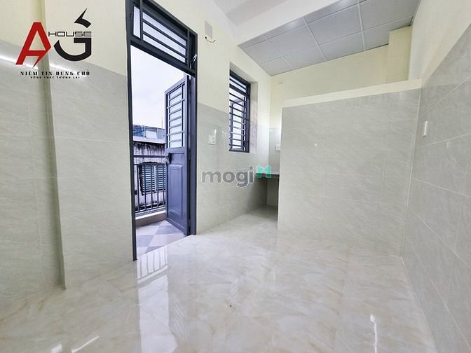 Hình ảnh Bùng nổ tháng 11 phòng trọ sinh viên