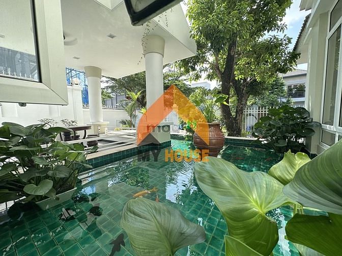 Hình ảnh ĐÚNG ĐỈNH nhà