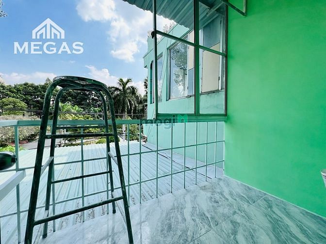 Hình ảnh CHDV Có Gác Full Nội Thất Có Bancol Ngay Công Viên Hoàng Văn Thụ